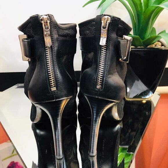 BCBG Trilby Open Toe Pump - Picture 4 of 7